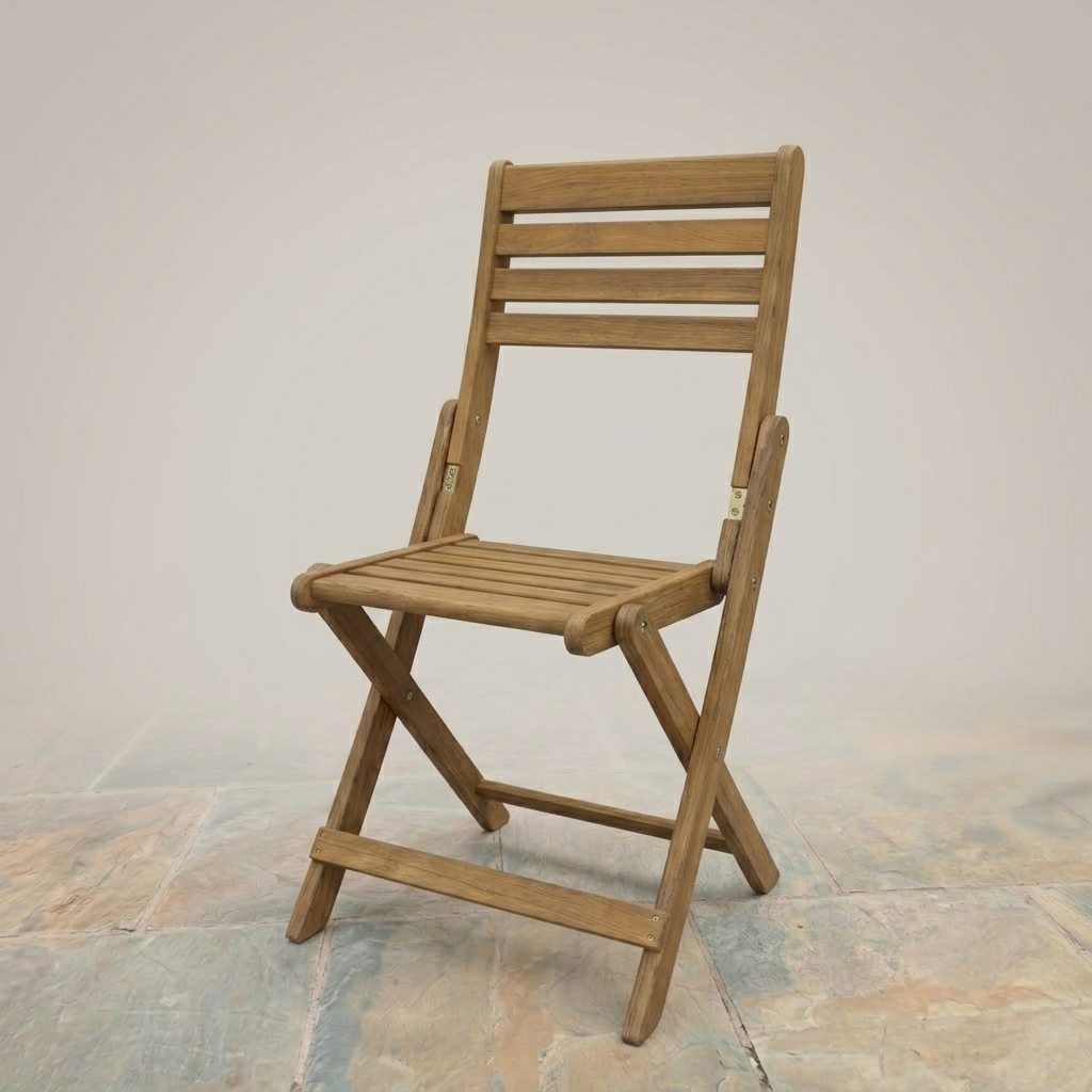 Premium Wood Folding Chair – Classic Outdoor Patio Design